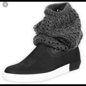 Puma Sock Boot Black and Gray sneakers